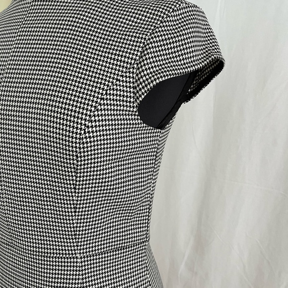 Houndstooth Office Shift Dress Fully Lined Fitted Bodice & Waist - Picture 6 of 11